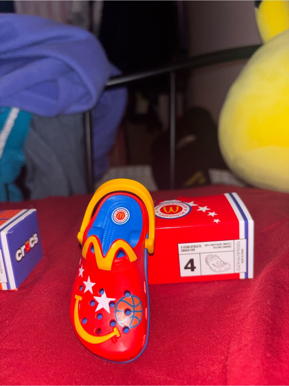 McDonald's Red, Blue & Yellow Croc Toy - All American 26, NIB - Picture 7 of 7